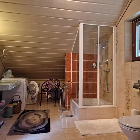 Сasa de vacaciones Gemütliches Haus In Panoramalage Neuwald