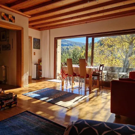 Gemütliches Haus In Panoramalage Сasa de vacaciones *