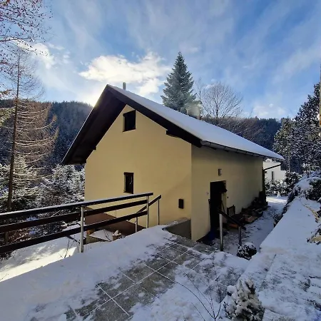 Сasa de vacaciones Gemütliches Haus In Panoramalage Neuwald