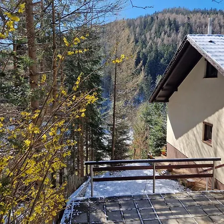 Gemütliches Haus In Panoramalage Сasa de vacaciones *